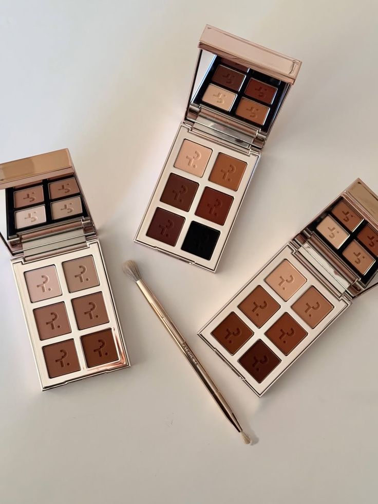 Patrick Ta Major Dimension Essential Artistry Palette – Light