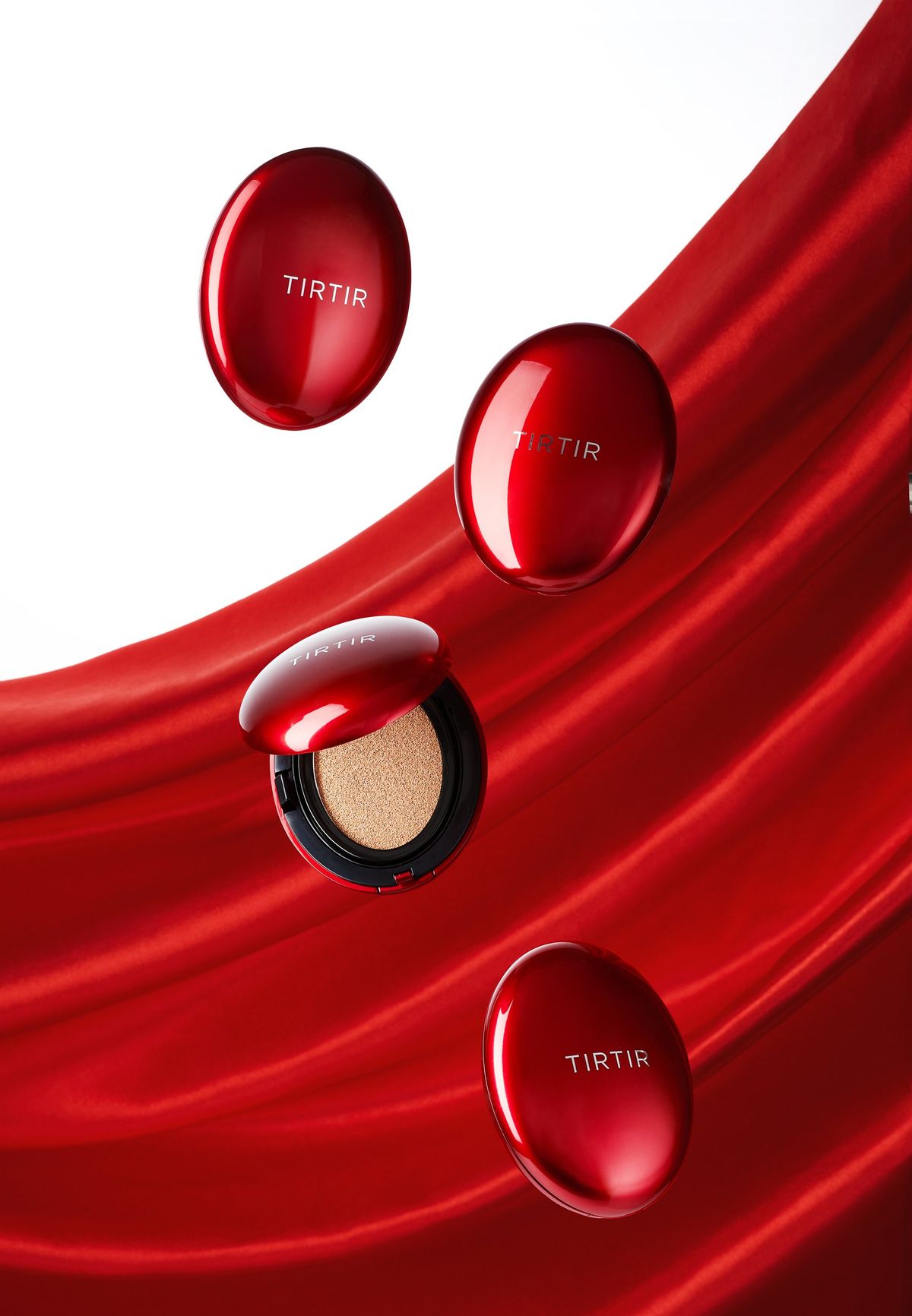 TIRTIR Mask Fit Red Cushion Foundation SPF40 PA++ – 21N Ivory (18g)