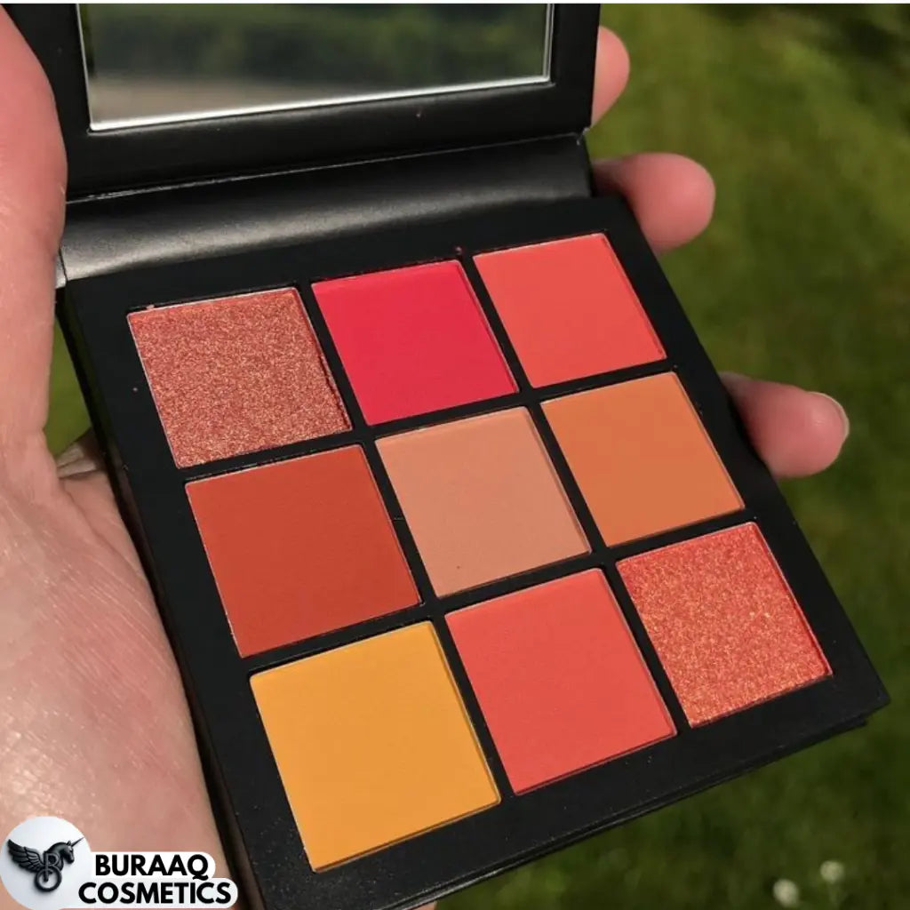 Fiery Glow 9-Pan Eyeshadow Palette – 9 x 1.1g