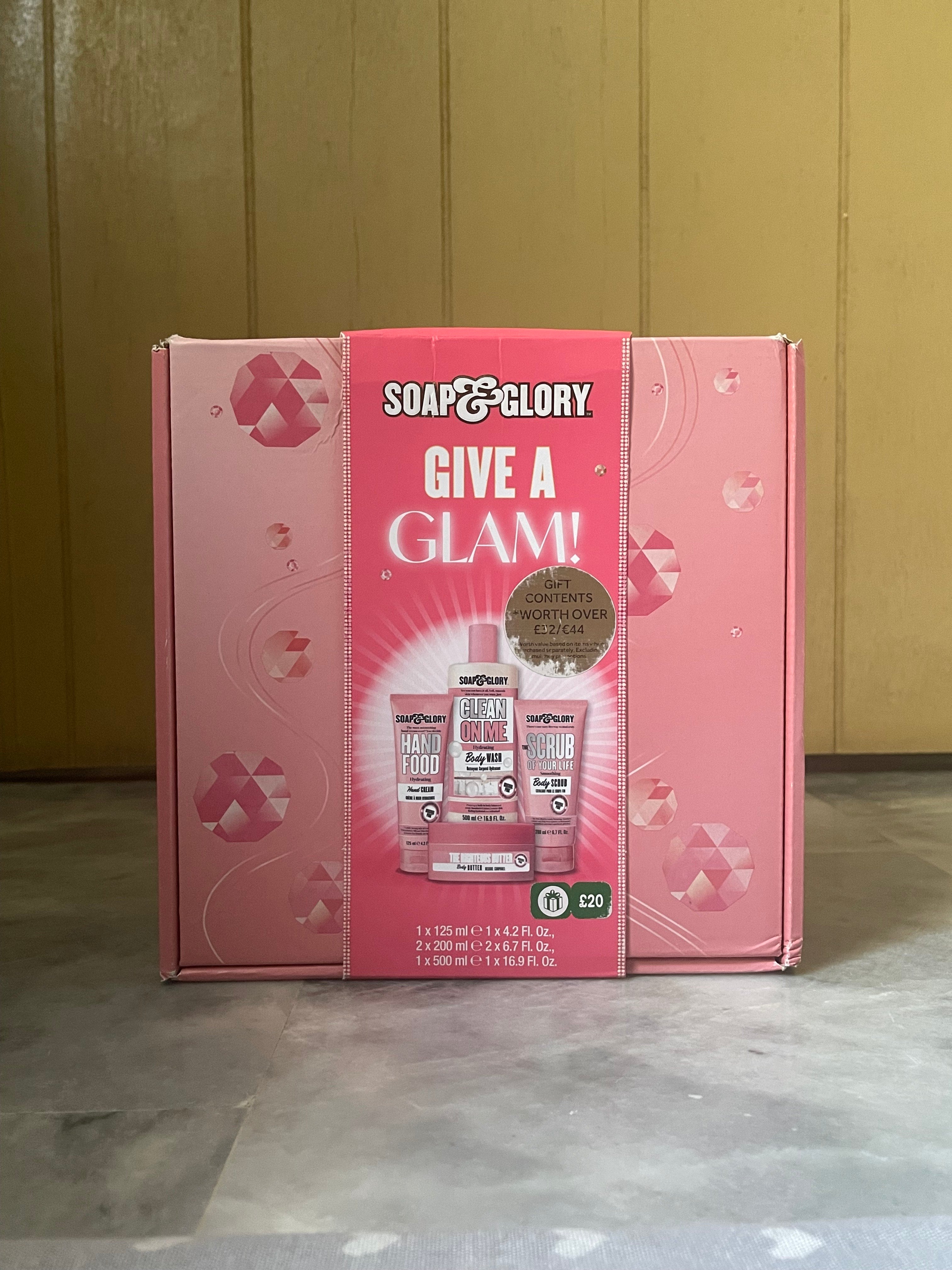 Soap & Glory – Pinkly the Best Gift Set