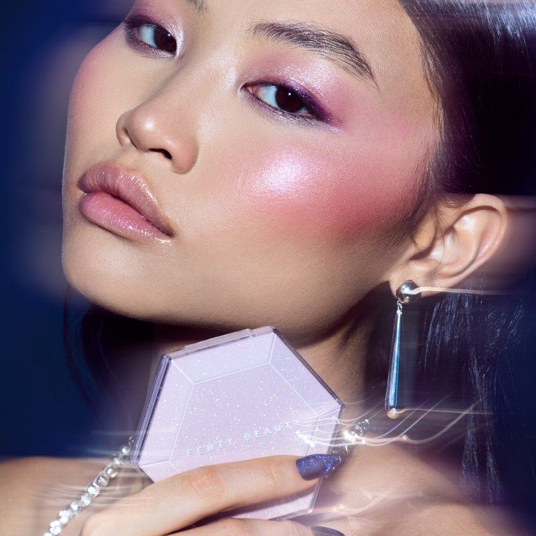 Fenty Beauty Diamond Bomb All-Over Diamond Veil – Pink Ice