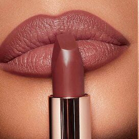 Charlotte’s Iconic Mini Lip Wardrobe