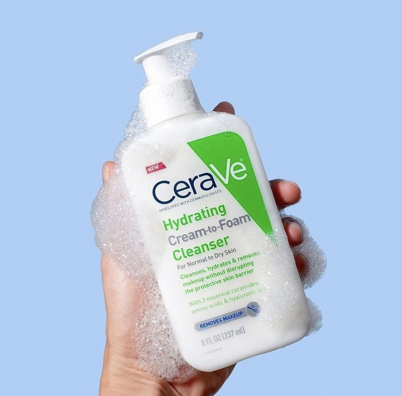CeraVe Hydrating Cream-to-Foam Cleanser – 237ml