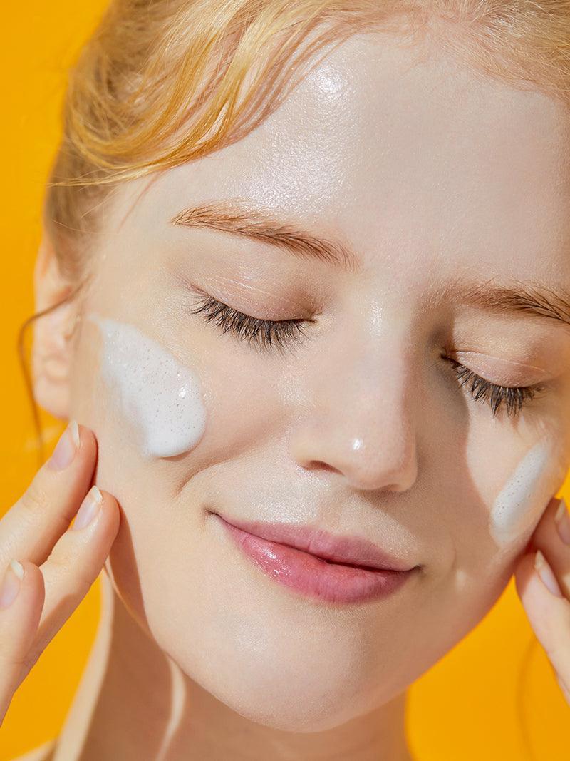 COSRX Advanced Snail Mucin Gel Cleanser application