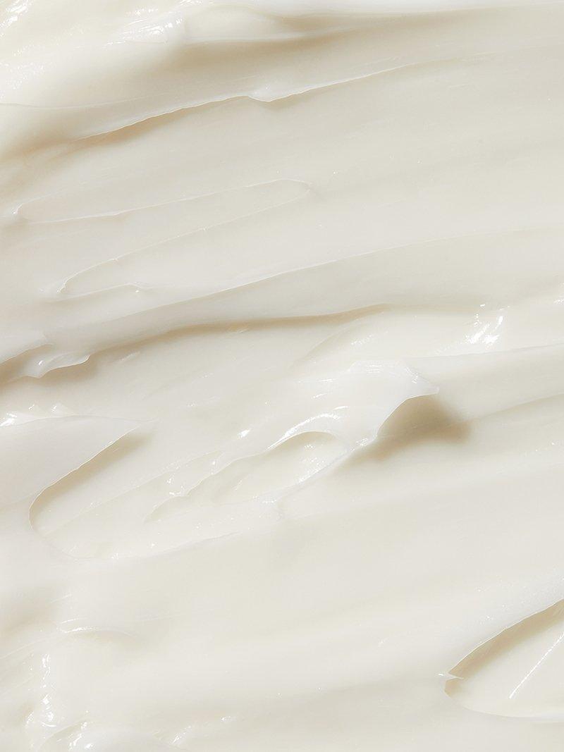COSRX Balancium Comfort Ceramide Cream application