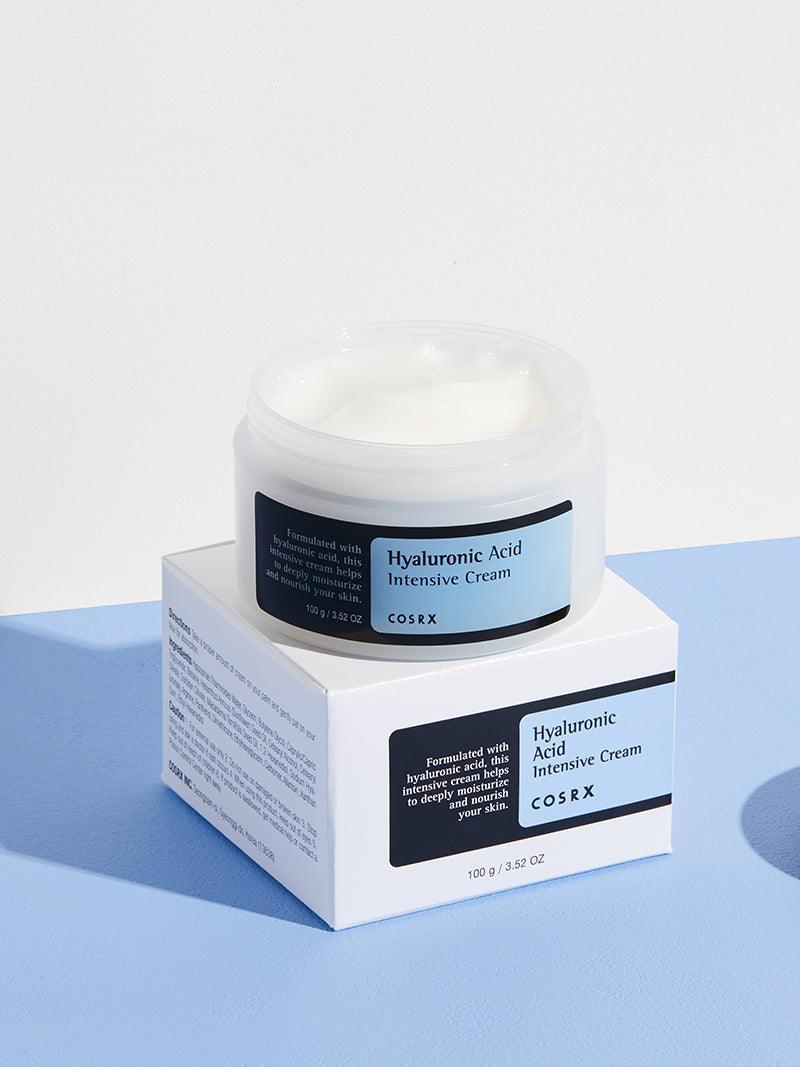 COSRX Hyaluronic Acid Intensive Cream application