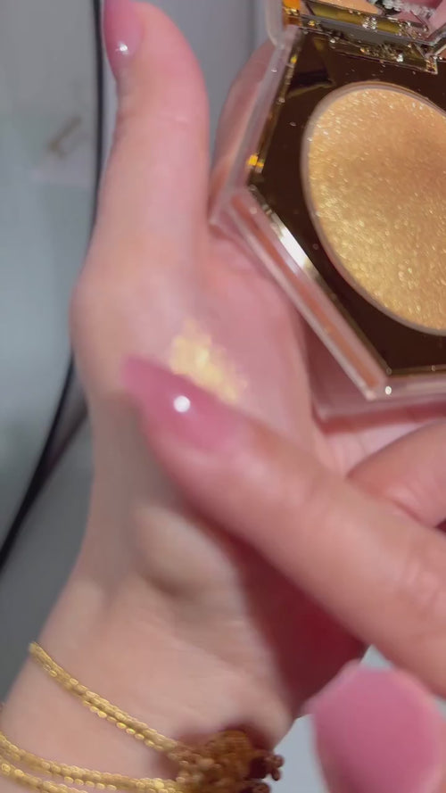 Fenty Beauty Diamond Bomb All-Over Diamond Veil – Trophy Wife